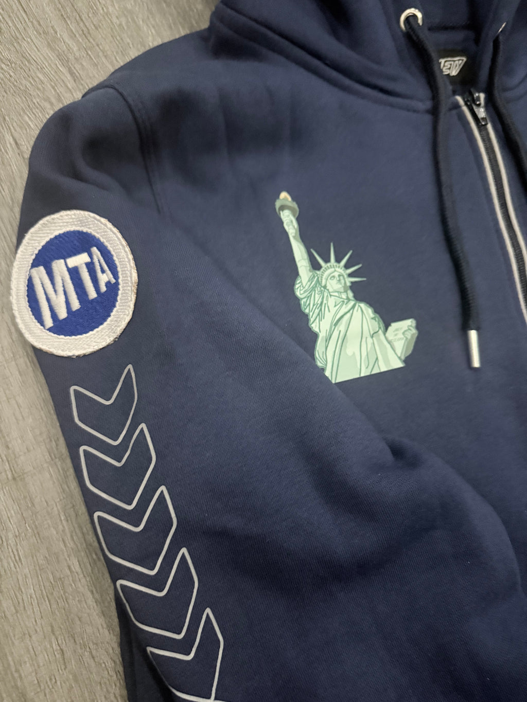 QUEENS GET THE MONEY HOODIES